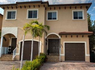 3507 NE 166th St #4, North Miami Beach, FL 33160
