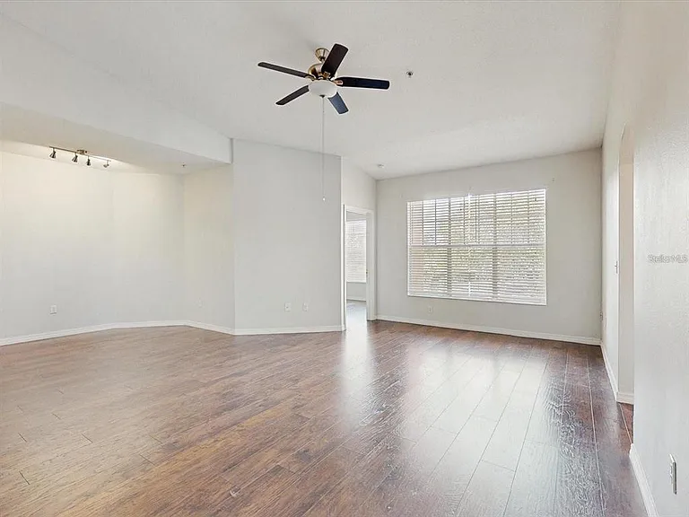 5578 Metrowest Blvd #203 — Photo 4