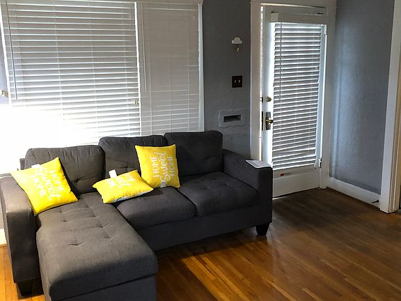 2nd image of 3807 Edna Pl