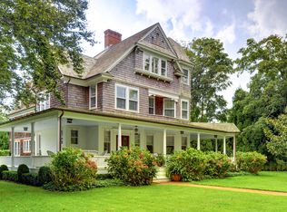 29 Huntting Ln, East Hampton, NY 11937