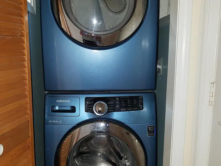 Laundry in den