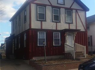 48 Bagley St, Central Falls, RI 02863