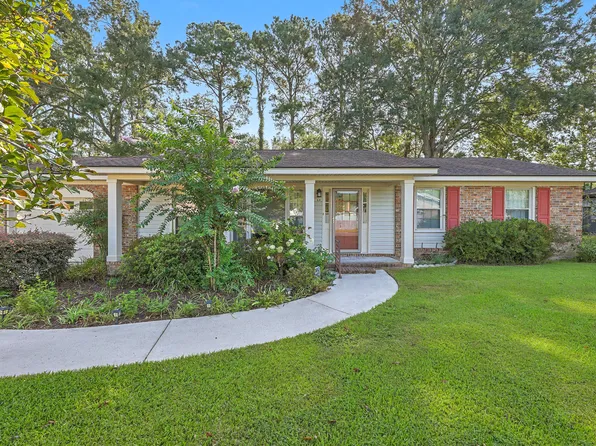 131 Foxborough Rd, Goose Creek, SC 29445