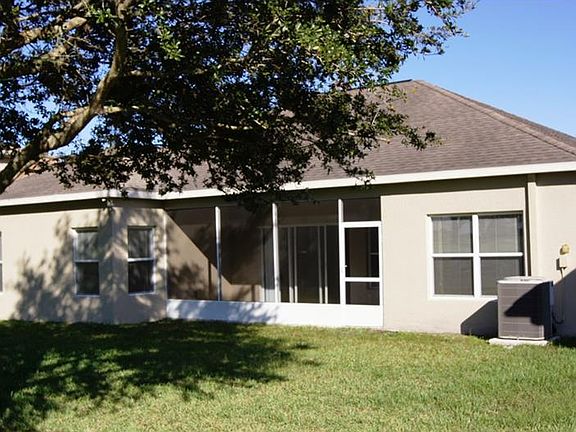4th image of 1432 Emerald Hill Way