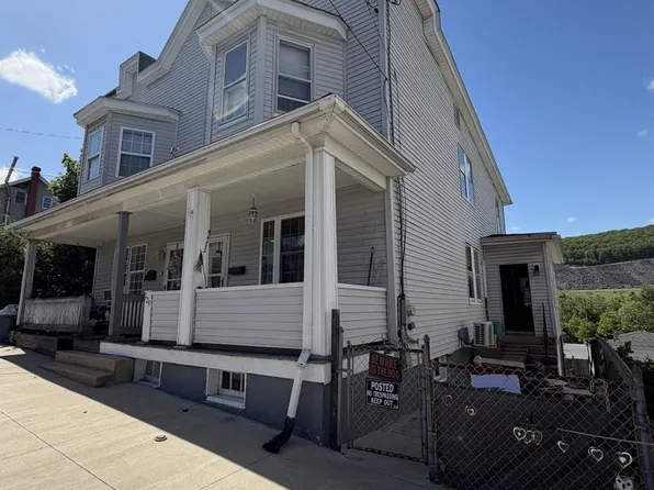 129 E Ridge St, Coaldale, PA 18218