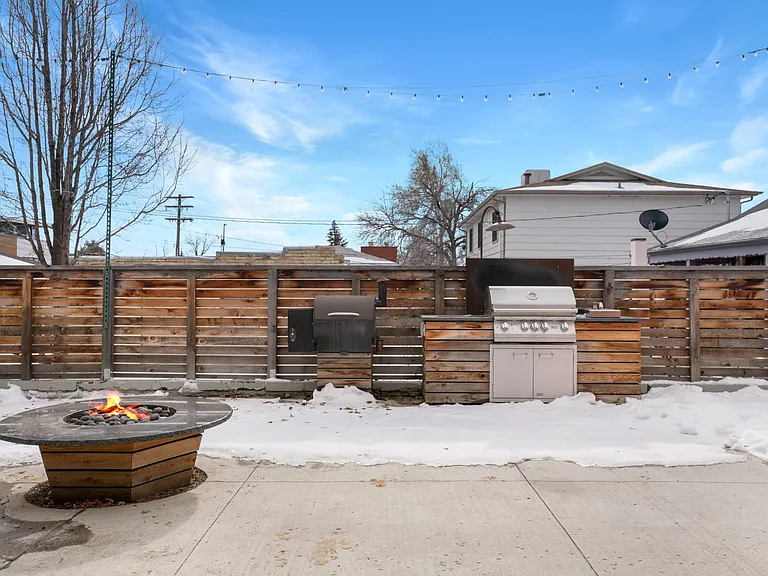 2480 Wolff St — Photo 2