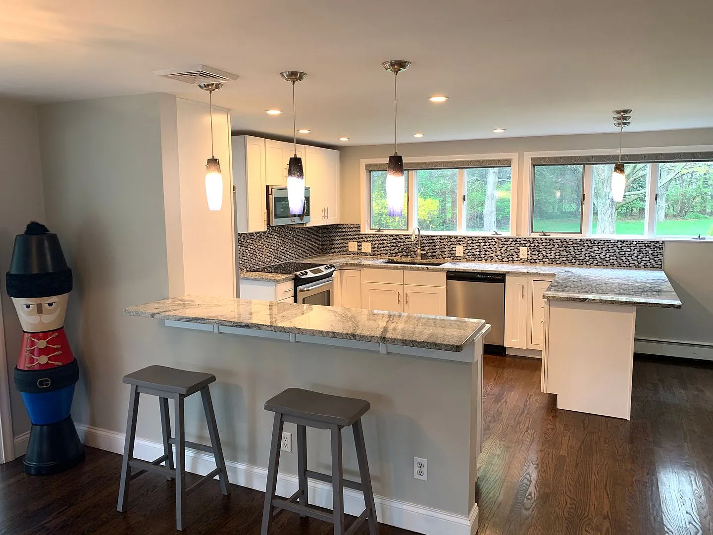 The HGTV House — Photo 3