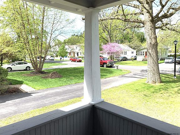 4th image of 1198 S Country Club Dr