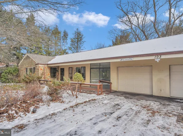 103 Lakeview Dr, Coatesville, PA 19320