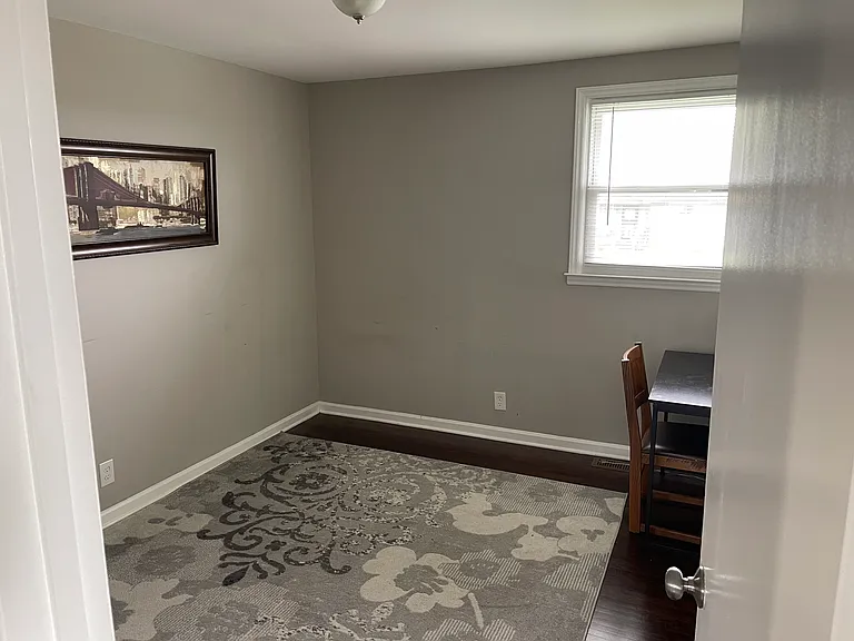 4060 Fairmeade Dr — Photo 9