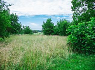 3928 S 70th Rd, Dunnegan, MO 65640