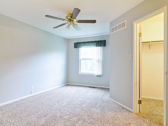 5th image of 1271 Wyndham Ln APT 102