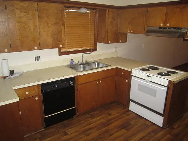 338 E Gloria Switch Rd #2 — Photo 2