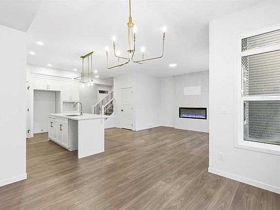 5th image of 72 N Calhoun Rise NE