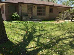 1609 4th St, Wamego, KS 66547