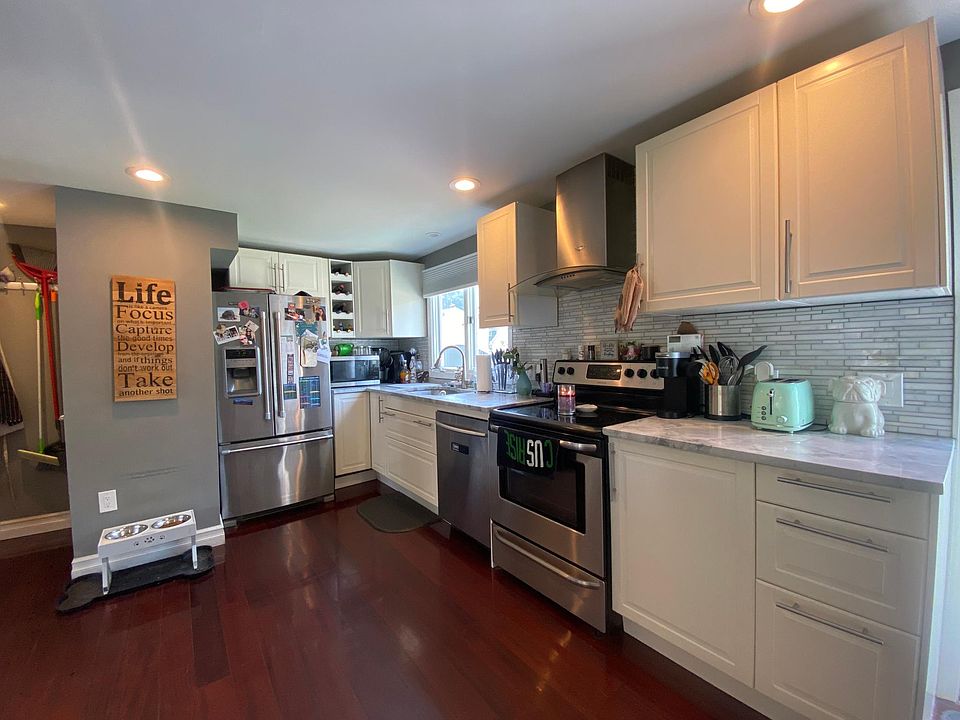 1st image of 29 Lowell Street Ct #1
