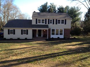 914 Oakbourne Rd, West Chester, PA 19382