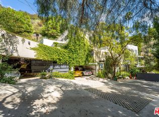1001 N Beverly Glen Blvd, Los Angeles, CA 90077