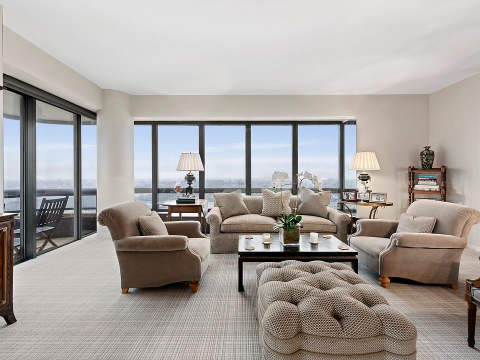 1st image of 530 E 76th St #28EG