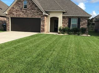 452 Cypress Garden Dr, Houma, LA 70364
