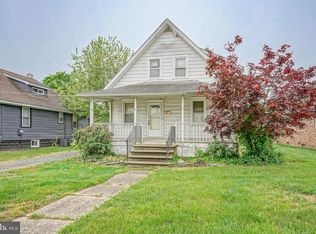 56 W Broad St, Gibbstown, NJ 08027