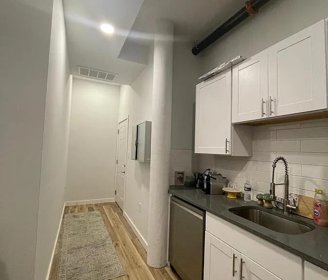 Hillside Lofts — Photo 36