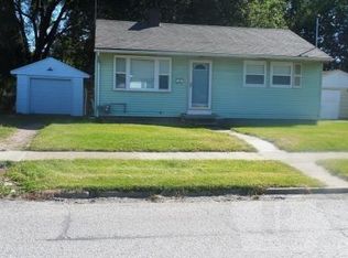 104 Lynwood Ave, Ottumwa, IA 52501