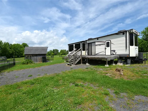 21 Stacey Road, Coxsackie, NY 12051