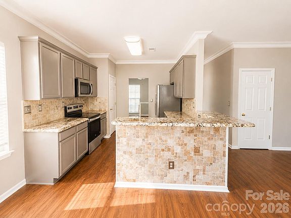 2nd image of 135 Autry Ave