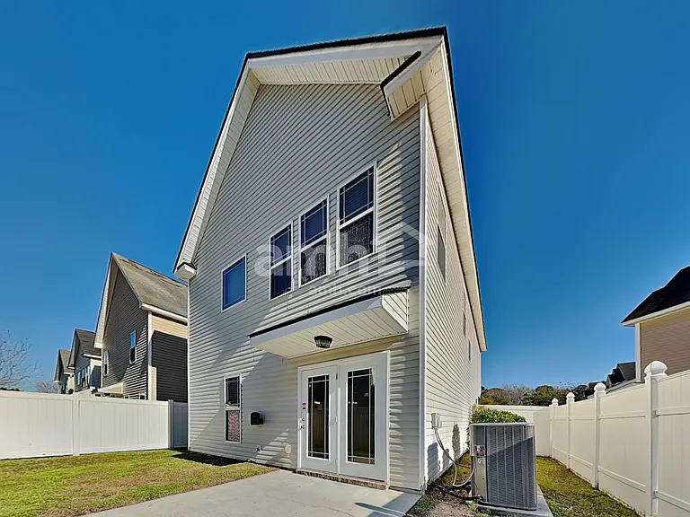 105 Summer Hill Ct — Photo 21