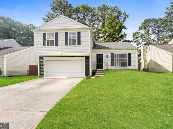 6580 Eastbriar Dr, Lithonia, GA 30058