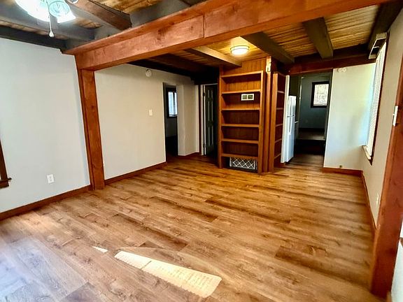 2nd image of 8 Navajo Ave #6