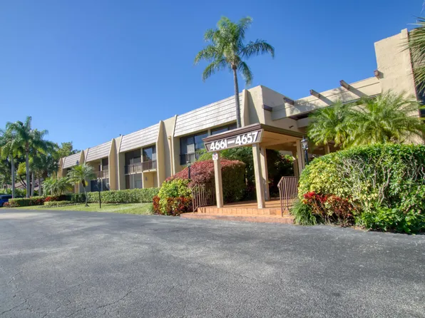 4661 Fountains Drive S #211, Lake Worth, FL 33467