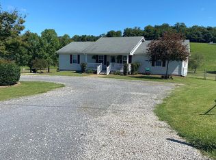 2197 Windle Community Rd, Cookeville, TN 38506