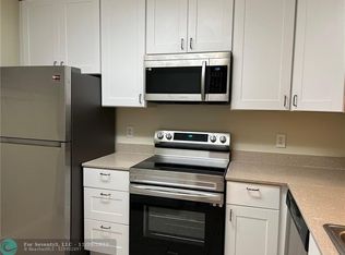 2450 NE 15th Ave APT 103, Fort Lauderdale, FL 33305