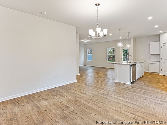 5th image of 5220 Tyndall Dr