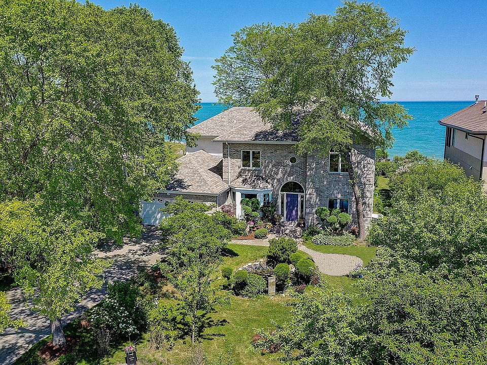 2nd image of 9461 Lakeshore Dr