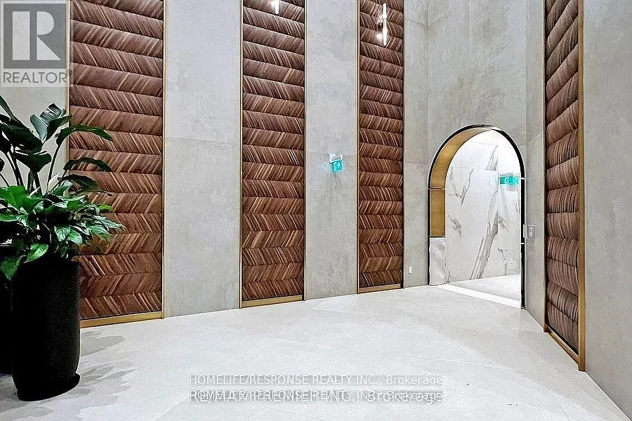 2 bed, $2,450 — Photo 2