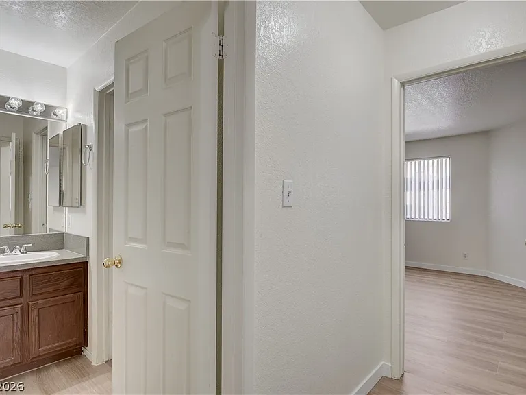 5018 S Rainbow Blvd #104 — Photo 14