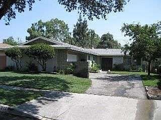 1st image of 1218 N Garsden Ave