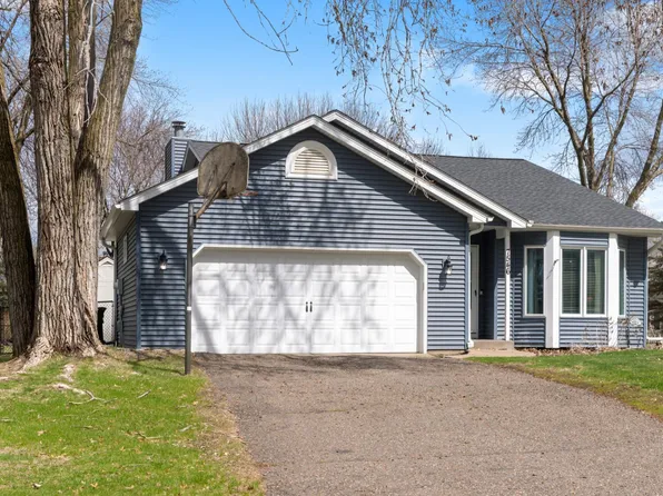 7546 17th St N, Oakdale, MN 55128