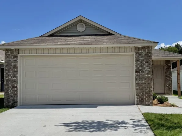 10220 Marilyn Dr, North Little Rock, AR 72113