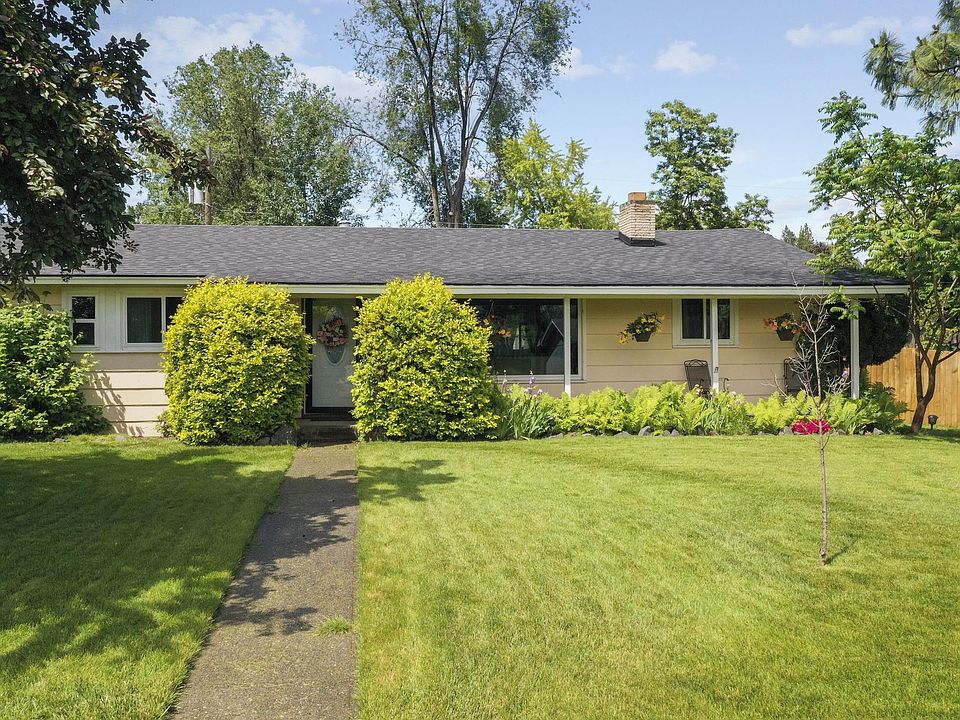 1st image of 2504 W Rosewood Ave