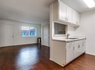 Palms, Hawthorne, CA 90250