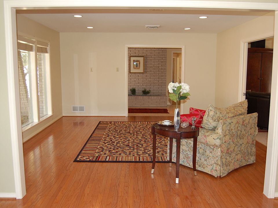 1st image of 7132 Stonetrail Dr