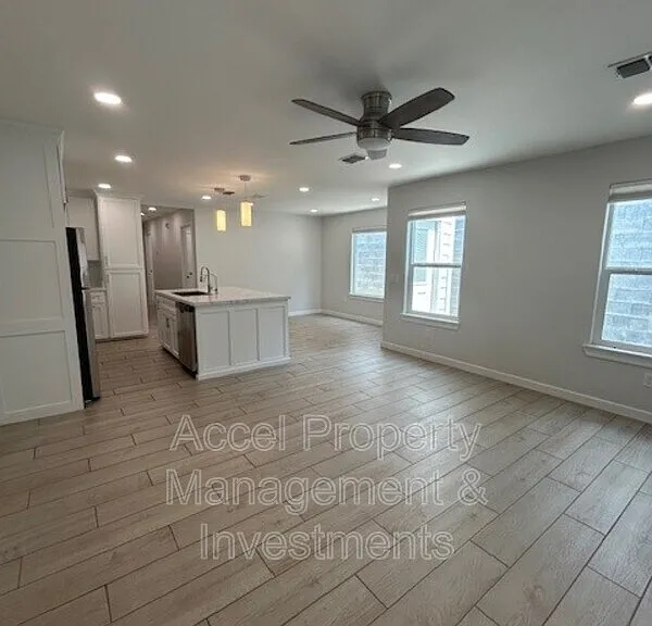 6613 N 5th St — Photo 3