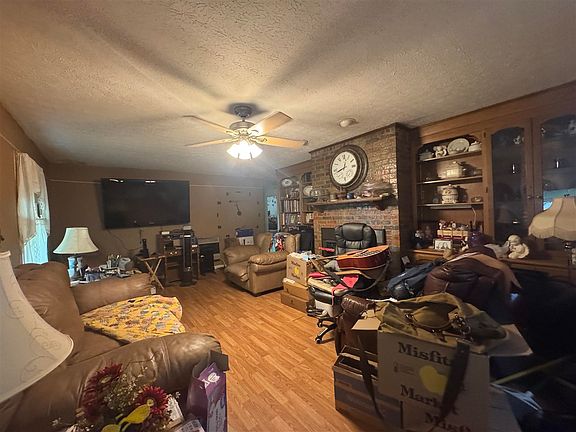 3rd image of 85 Devasher Rd