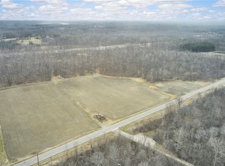 7504 Warner Rd, Madison, OH 44057