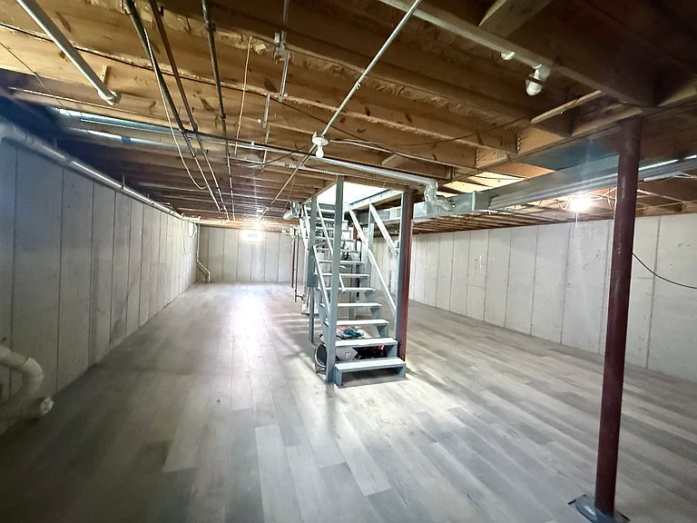 2244 W Taft St — Photo 25