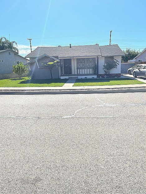1st image of 7572 El Cerro Dr